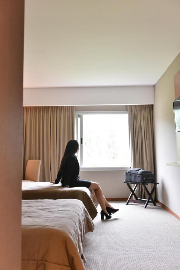 ฮาวเวิร์ด จอห์นสัน รีสอร์ต แอนด์ คอนเวนชั่น เซ็นเตอร์ ซานฟรานซิสโก Hotel ภายนอก รูปภาพ