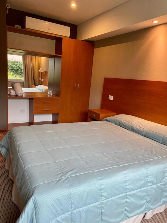 ฮาวเวิร์ด จอห์นสัน รีสอร์ต แอนด์ คอนเวนชั่น เซ็นเตอร์ ซานฟรานซิสโก Hotel ภายนอก รูปภาพ