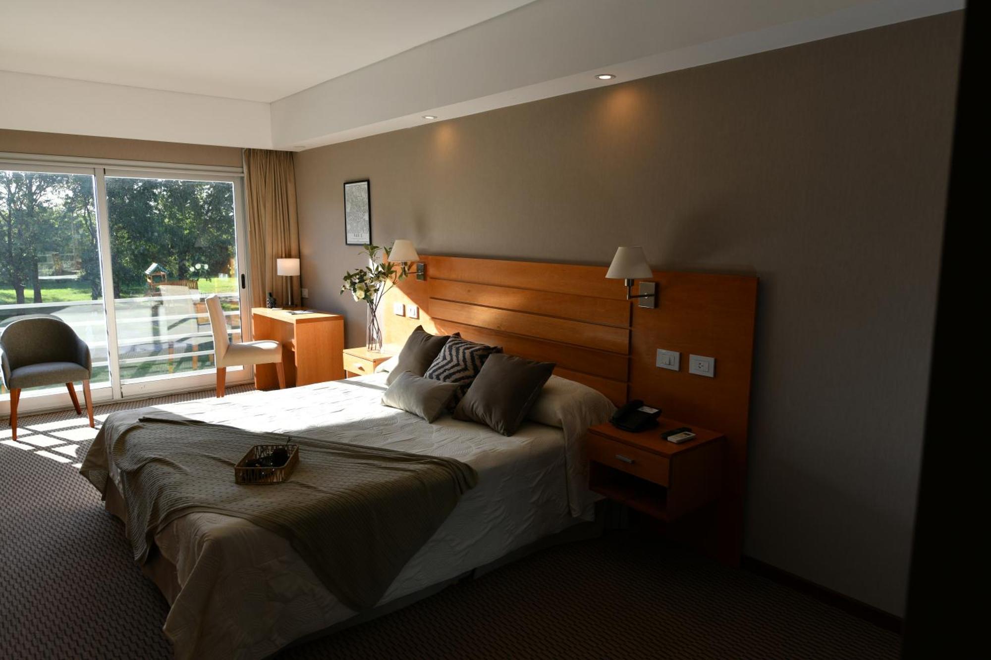 ฮาวเวิร์ด จอห์นสัน รีสอร์ต แอนด์ คอนเวนชั่น เซ็นเตอร์ ซานฟรานซิสโก Hotel ภายนอก รูปภาพ
