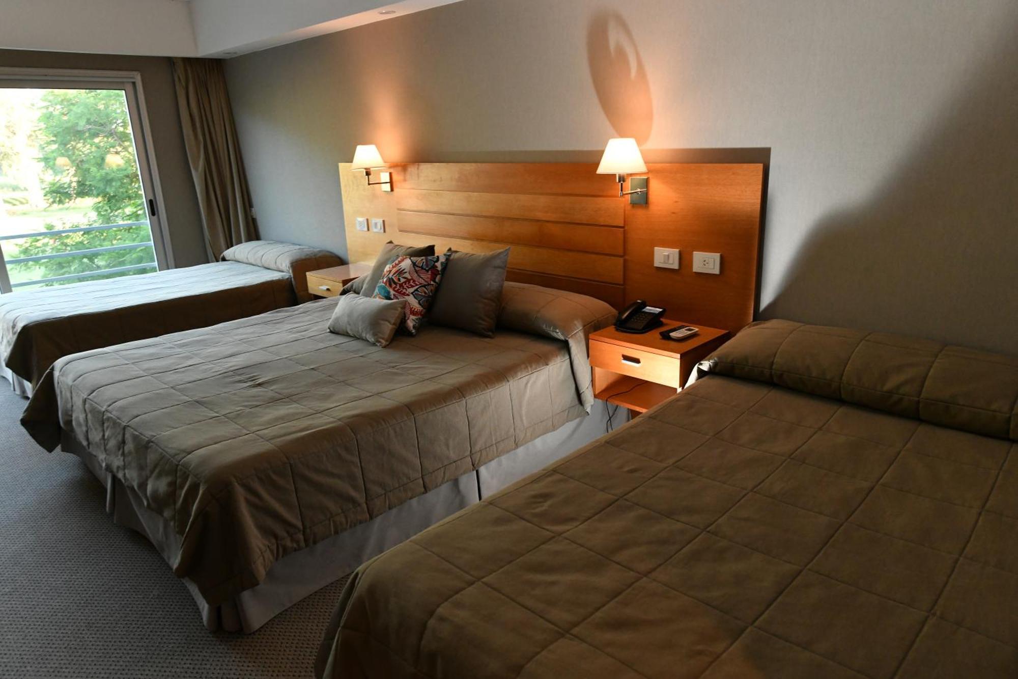 ฮาวเวิร์ด จอห์นสัน รีสอร์ต แอนด์ คอนเวนชั่น เซ็นเตอร์ ซานฟรานซิสโก Hotel ภายนอก รูปภาพ