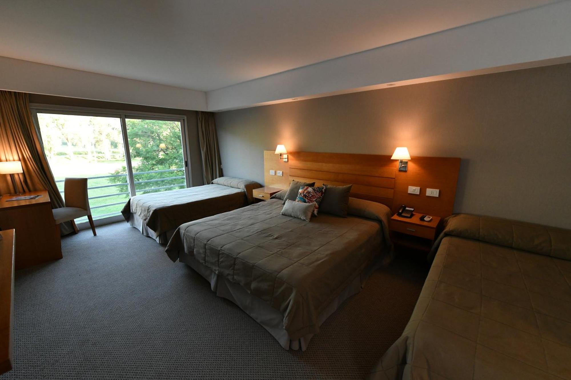 ฮาวเวิร์ด จอห์นสัน รีสอร์ต แอนด์ คอนเวนชั่น เซ็นเตอร์ ซานฟรานซิสโก Hotel ภายนอก รูปภาพ