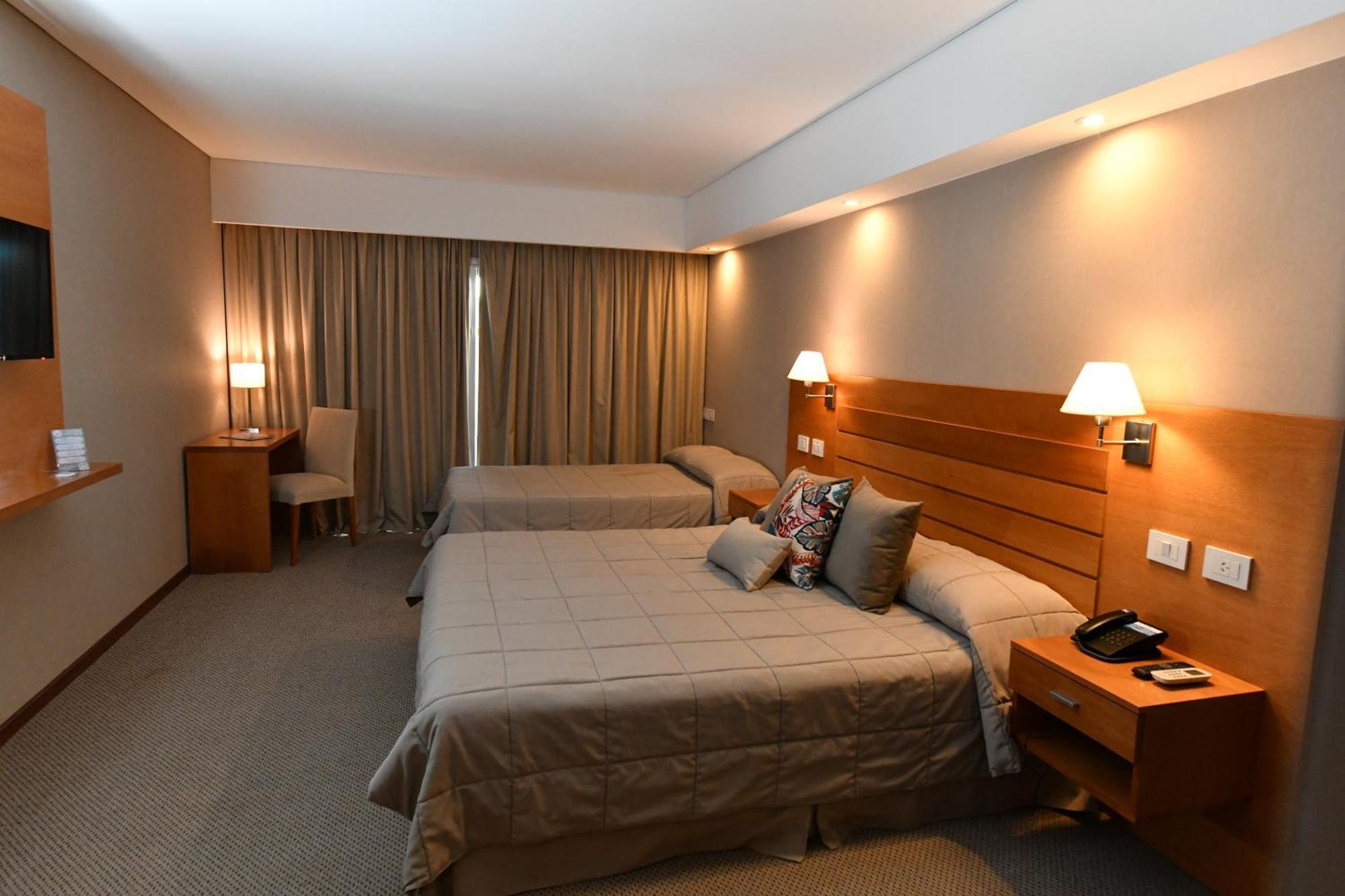 ฮาวเวิร์ด จอห์นสัน รีสอร์ต แอนด์ คอนเวนชั่น เซ็นเตอร์ ซานฟรานซิสโก Hotel ภายนอก รูปภาพ